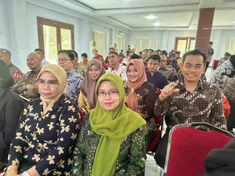 Bidang Komunikasi Diskominfostatisper Mamuju Tengah Hadiri Launching E-Monev KIP 2026